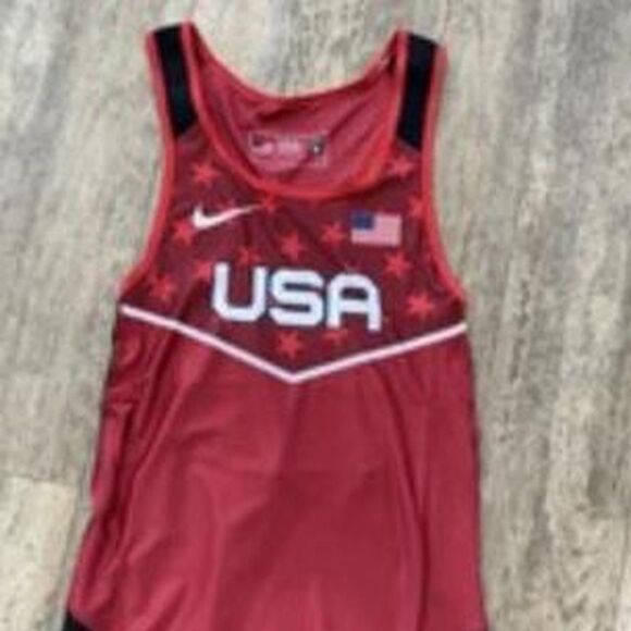 Nike Women's Red Singlet - Picture 2 of 2